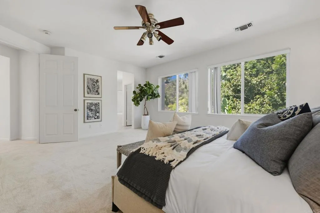 https://cdn.realtyfeed.com/cdn/127/307077332/59f5d1c12ee2a348fe0d30d02009737e.webp