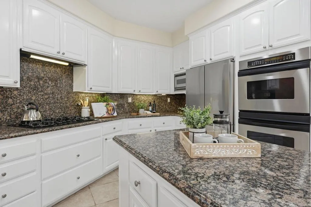https://cdn.realtyfeed.com/cdn/127/307077332/73e823dfe579c419caa3461ae200d984.webp