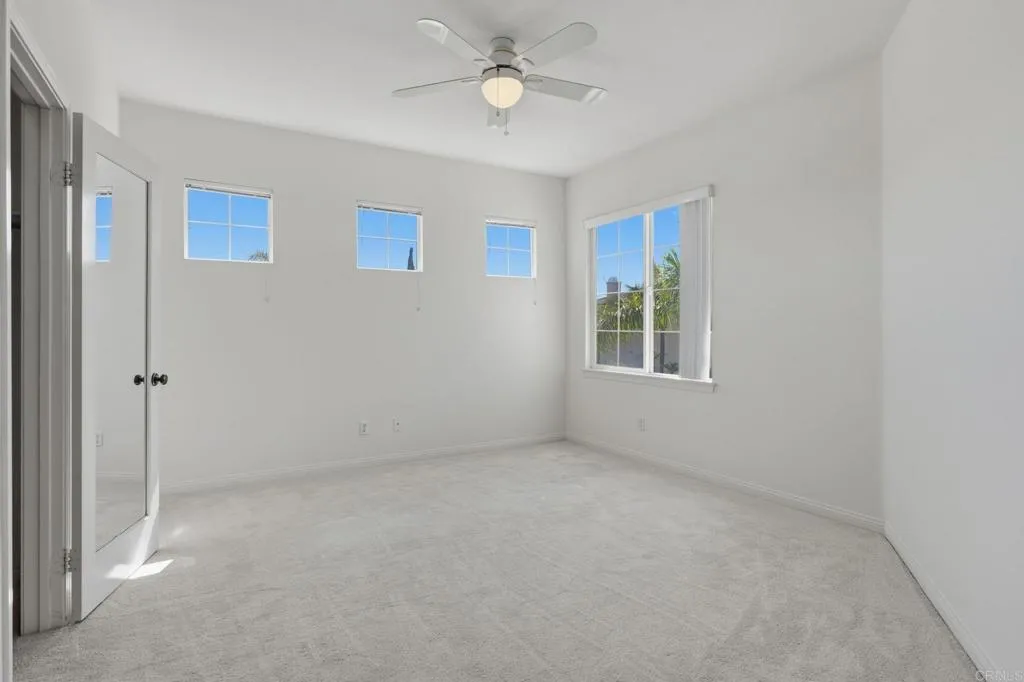 https://cdn.realtyfeed.com/cdn/127/307077332/86db3ee4baf80df2809f0da39ac8b0db.webp