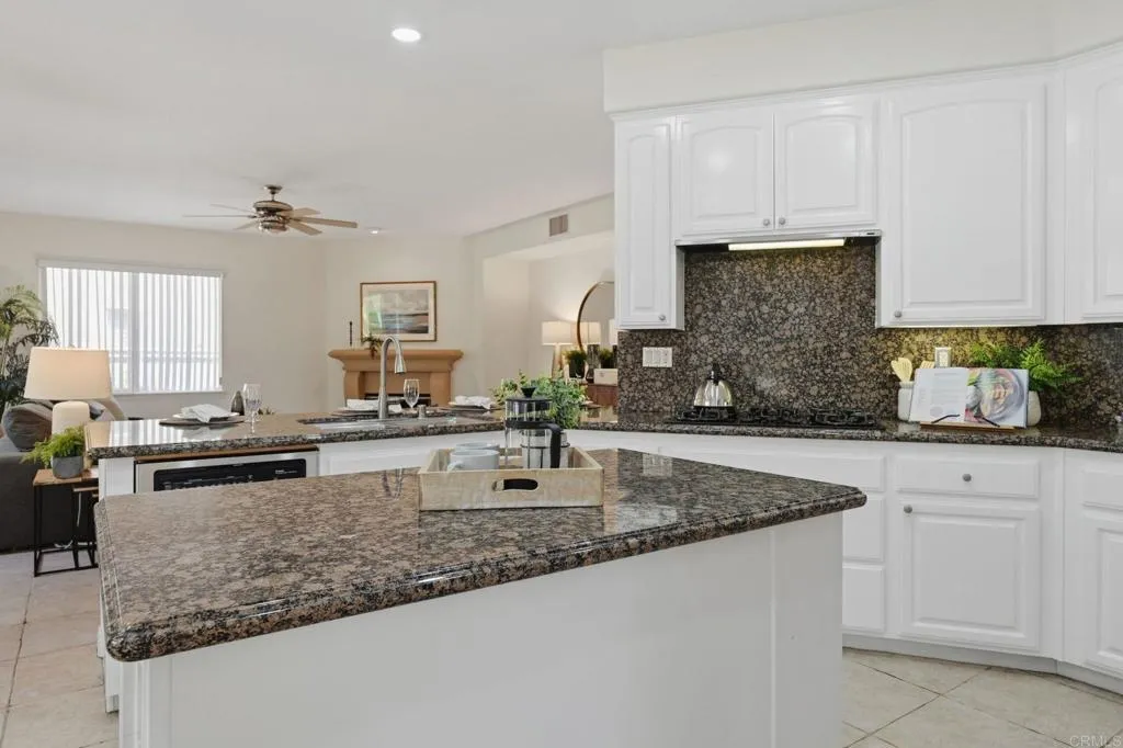 https://cdn.realtyfeed.com/cdn/127/307077332/e4c6fca4b5cefe18f5cb4367ded56a31.webp