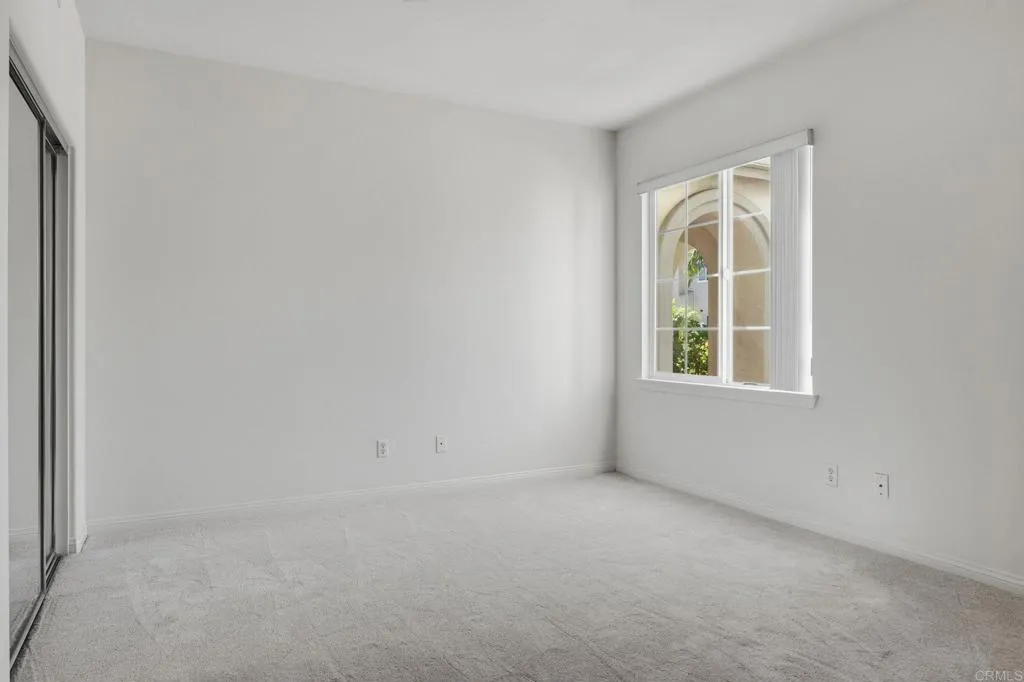 https://cdn.realtyfeed.com/cdn/127/307077332/ffb0733f8bccd28957c09f55cdba3f41.webp