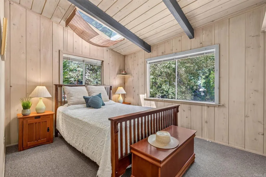 https://cdn.realtyfeed.com/cdn/127/307077361/77fb92ed67aeb7502b0486baefa2b46b.webp