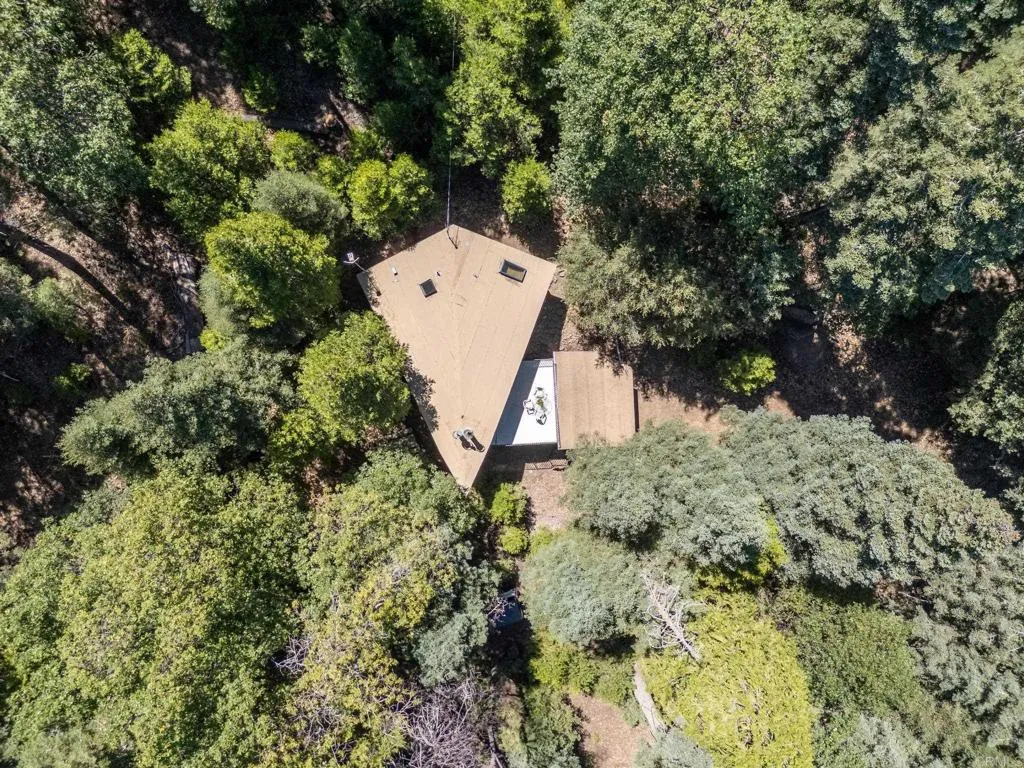 https://cdn.realtyfeed.com/cdn/127/307077361/d7dd970acc85835e48ec03dcccbfd8d0.webp