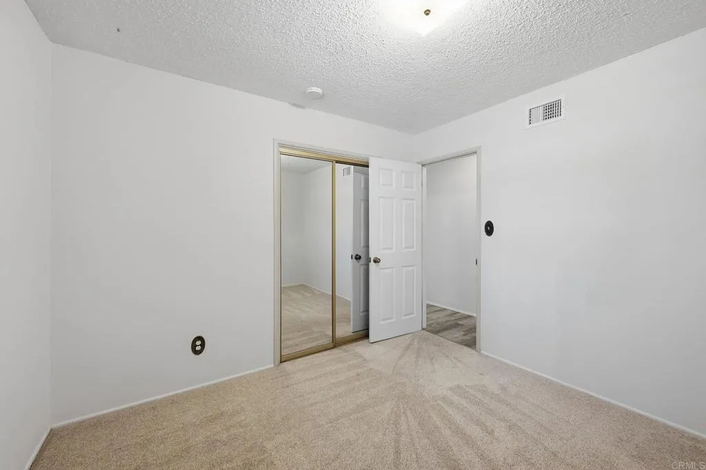 https://cdn.realtyfeed.com/cdn/127/307077444/05e5c4e93f85a9ed46f04b4700e36554.webp