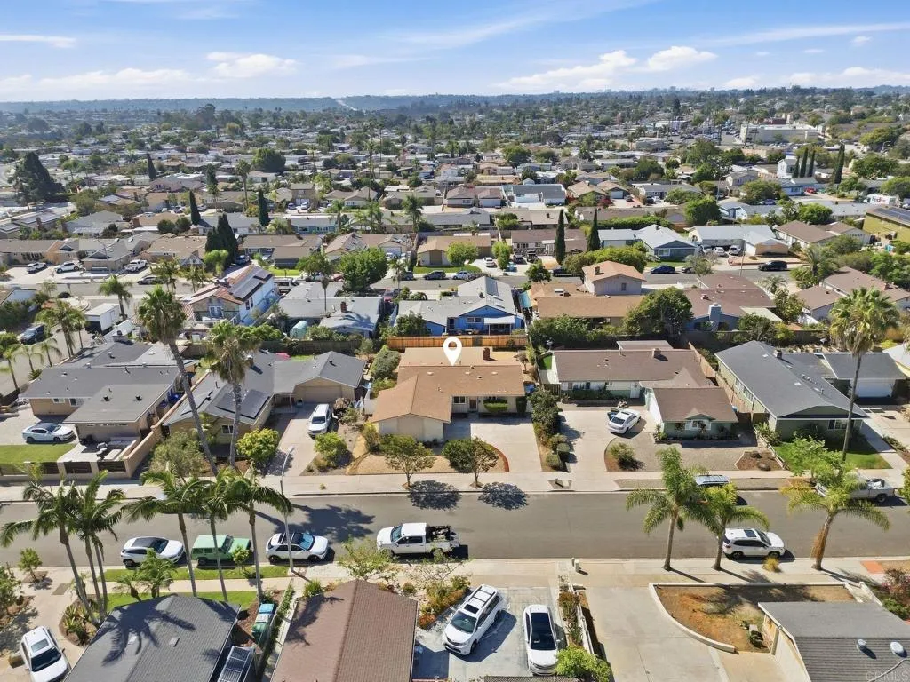 https://cdn.realtyfeed.com/cdn/127/307077444/39c9c3b286635928e1a816c03417fa93.webp