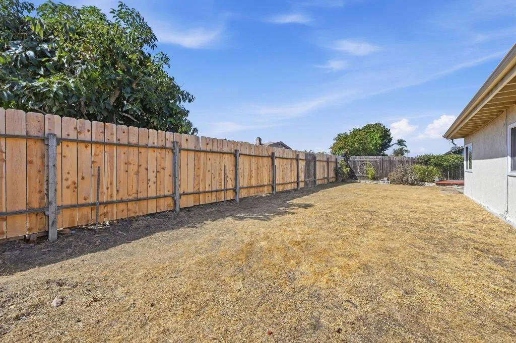 https://cdn.realtyfeed.com/cdn/127/307077444/52c737400e56d1de9a8d83ea8423aa5e.webp