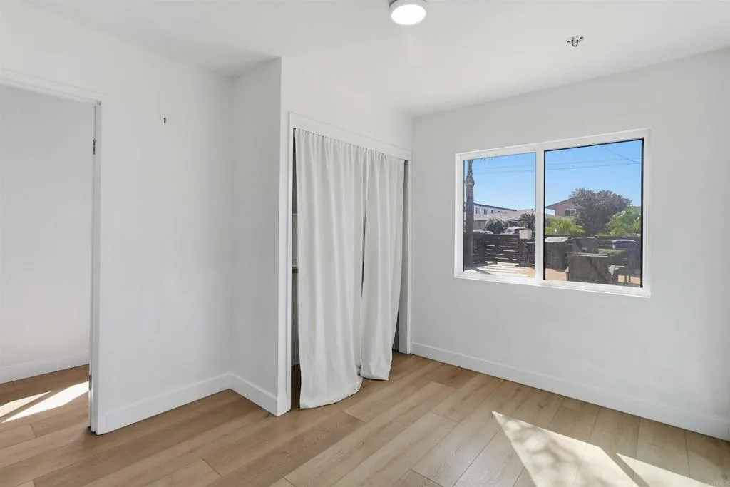 https://cdn.realtyfeed.com/cdn/127/307077492/08edc60d7f4a1fbfd91ba30c17d704f9.webp