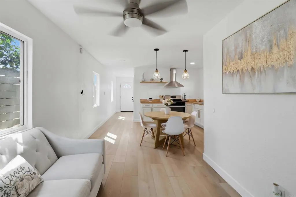 https://cdn.realtyfeed.com/cdn/127/307077492/2c6998d61e73f8d0824cb0a62cafd5cb.webp