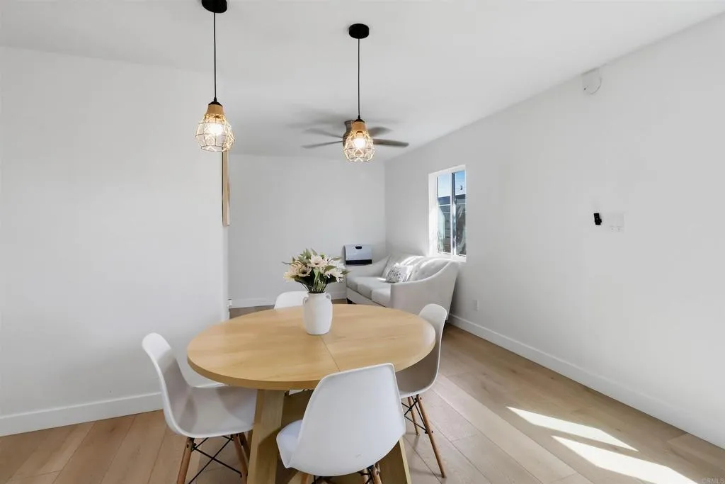 https://cdn.realtyfeed.com/cdn/127/307077492/d1404bf0f99cd2a2a6fdcd90f8bf0ba8.webp