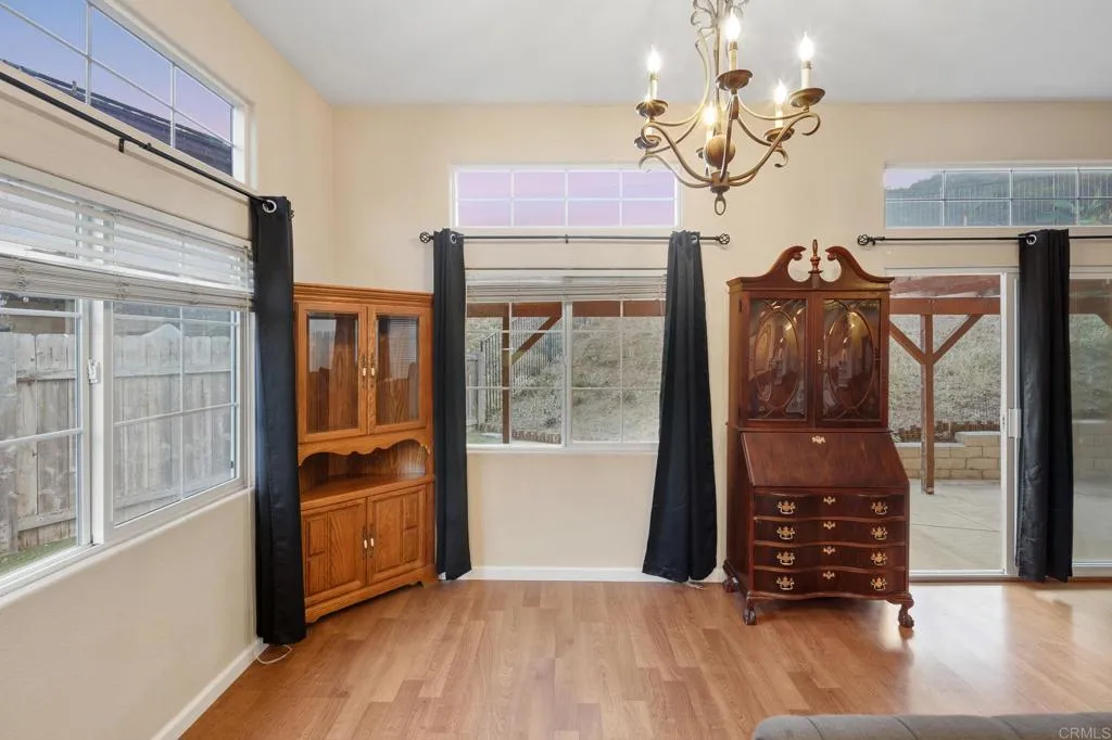 https://cdn.realtyfeed.com/cdn/127/307077532/c6d2dee12d65169ba228fe3da91fda4a.webp
