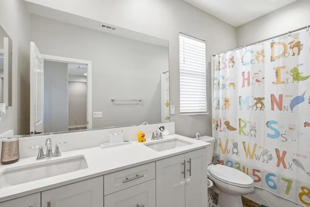 https://cdn.realtyfeed.com/cdn/127/307077533/793961b2f7e652f13b6a2ca45c3ddb04.webp