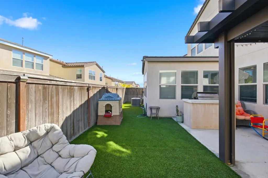 https://cdn.realtyfeed.com/cdn/127/307077533/c31bfea26546db05e17db31dc3698f06.webp