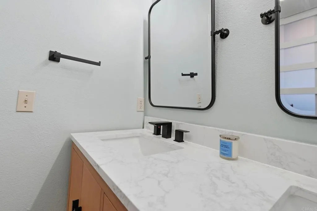 https://cdn.realtyfeed.com/cdn/127/307077535/49c93f155c4aea8737f860d2c6622892.webp