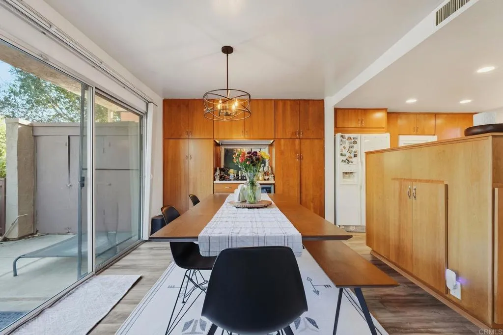 https://cdn.realtyfeed.com/cdn/127/307077535/d0dd592da72d47f47c21388db74999ab.webp