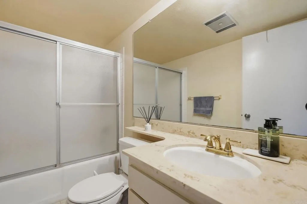 https://cdn.realtyfeed.com/cdn/127/307077535/f64ac4b728926d0af60d562aaec8bded.webp