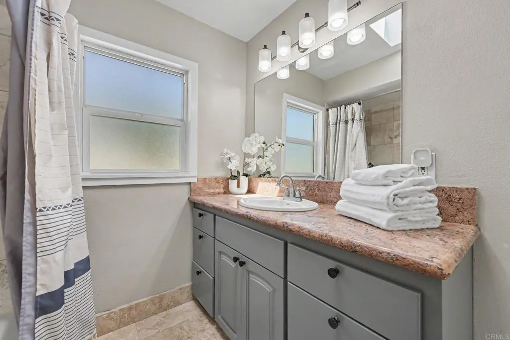 https://cdn.realtyfeed.com/cdn/127/307077538/7fc61fdc4365d11975e169f867899ac3.webp