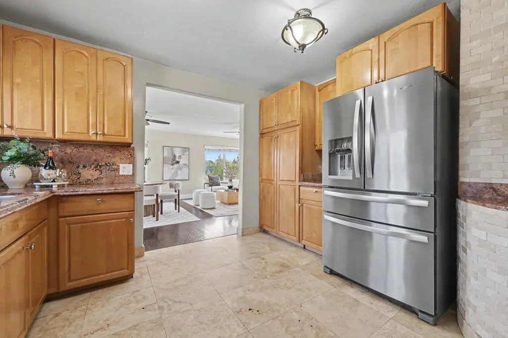 https://cdn.realtyfeed.com/cdn/127/307077538/f133c7f3f4b506dfdf3ab8d9c3010689.webp
