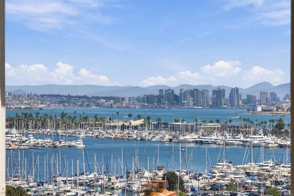 https://cdn.realtyfeed.com/cdn/127/307077557/3f2519d6325e3d24d57bcbe55b6092c7.webp