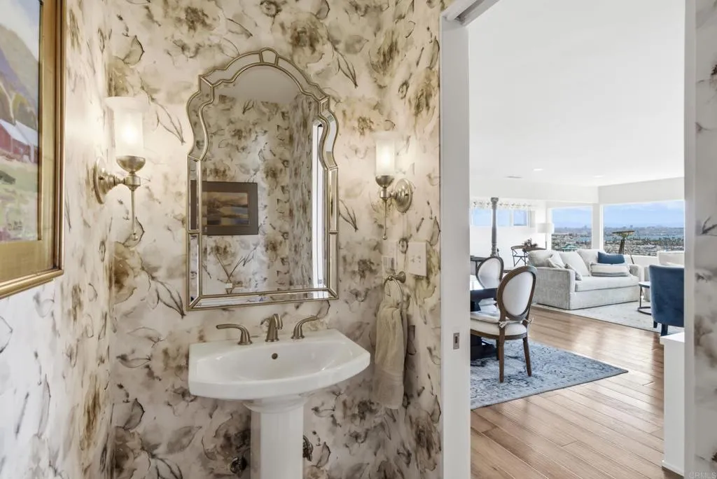 https://cdn.realtyfeed.com/cdn/127/307077557/41f4ae6c6a150106ba87869de31b0d92.webp