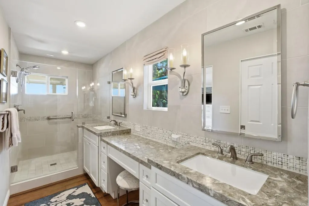 https://cdn.realtyfeed.com/cdn/127/307077557/a5da3e495bd8613b4b34c8bac5d75093.webp