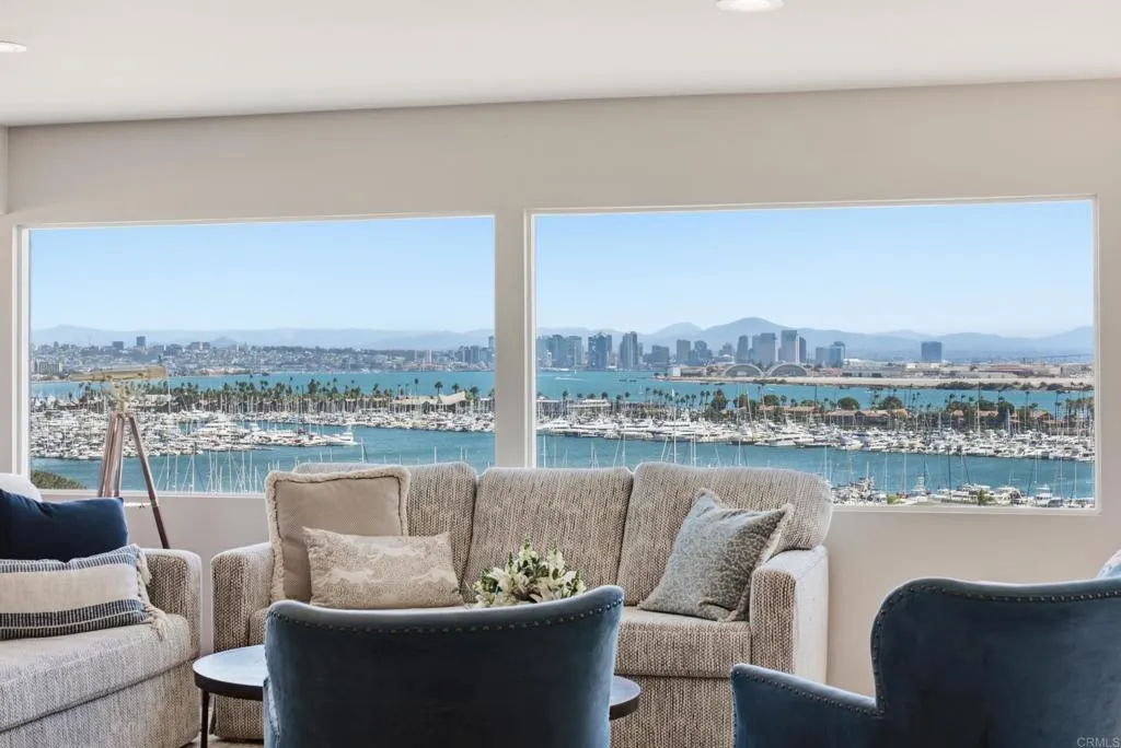 https://cdn.realtyfeed.com/cdn/127/307077557/c1743d5ed1ead4fb603ada2df2a8d36c.webp