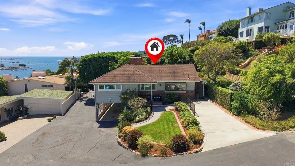 https://cdn.realtyfeed.com/cdn/127/307077557/c6436f4f24c5b5fad5eeb4c3f02e4cd5.webp
