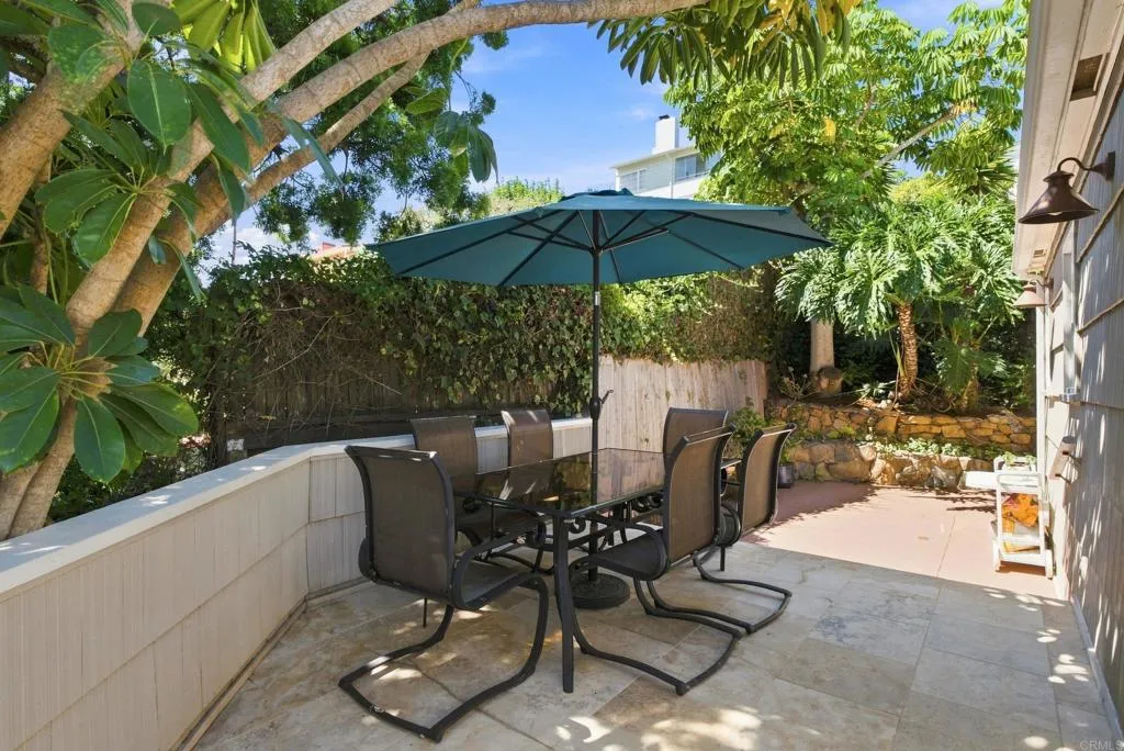 https://cdn.realtyfeed.com/cdn/127/307077557/f37bc34e2cccc748df7e2d9fcf91b03f.webp