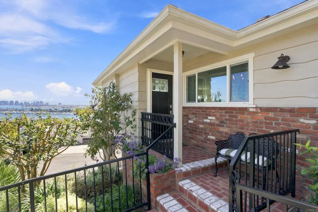 https://cdn.realtyfeed.com/cdn/127/307077557/f89b860defa23f2fab008dbc2ed3e1b2.webp