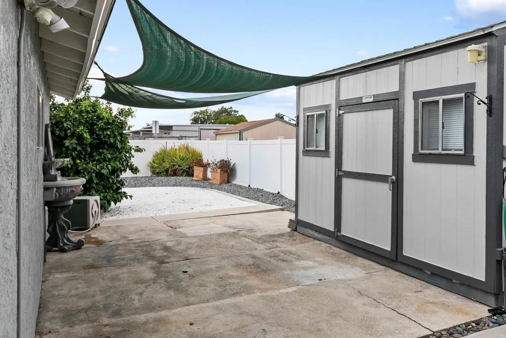 https://cdn.realtyfeed.com/cdn/127/307077566/39830117da8101974f12a5bffd6b16b9.webp