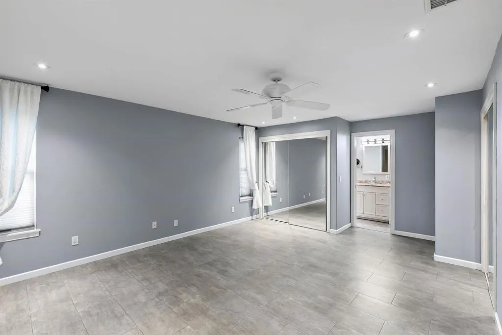 https://cdn.realtyfeed.com/cdn/127/307077566/41d22fae9b68e25658f5a557bca639df.webp