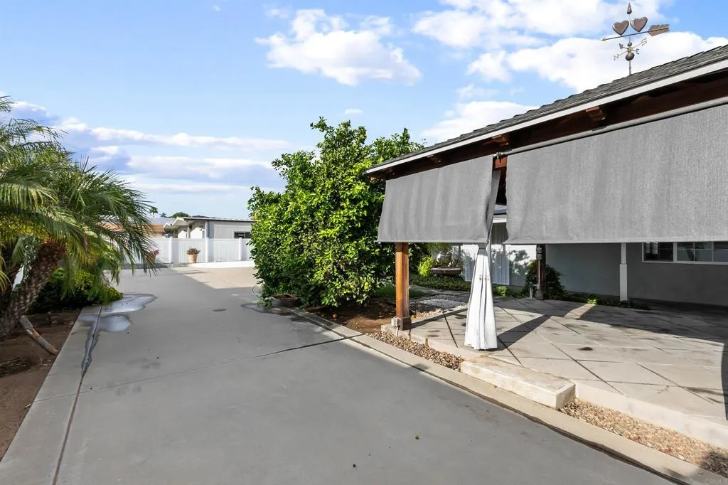 https://cdn.realtyfeed.com/cdn/127/307077566/c025b214c2c7baa2e03e289328d4bc97.webp