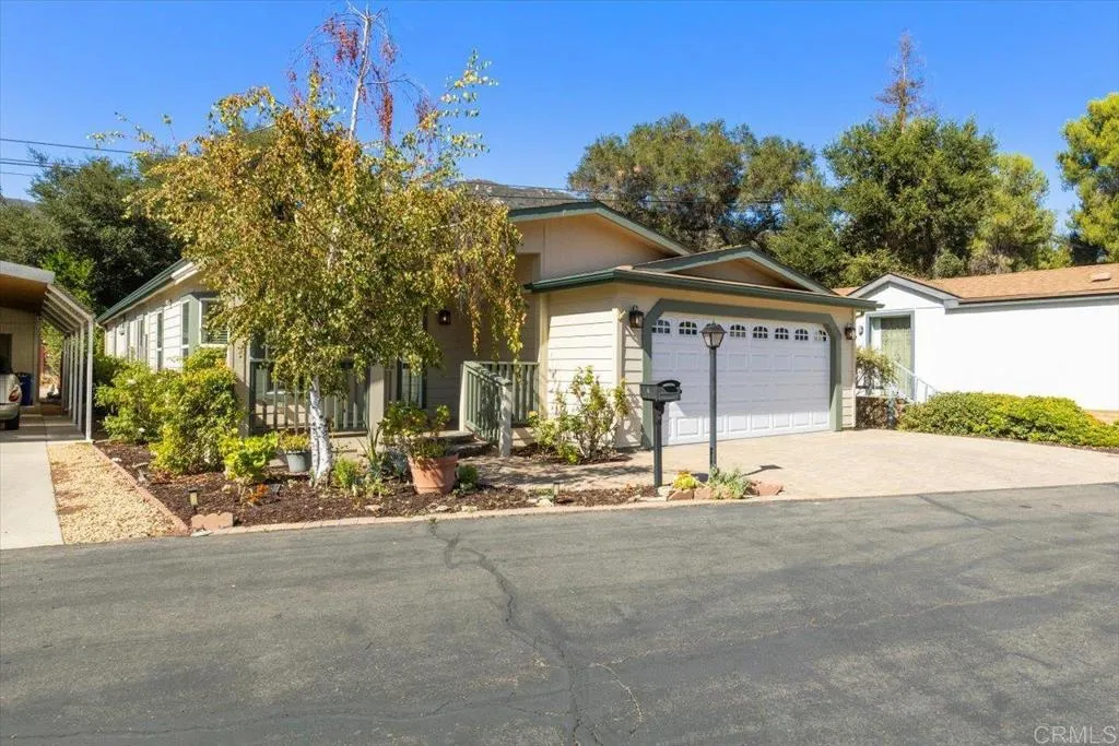 https://cdn.realtyfeed.com/cdn/127/307077646/f4a654098f2f39c2a91ed0c03262c547.webp