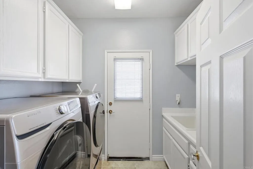 https://cdn.realtyfeed.com/cdn/127/307077712/2bd76bb6f5bcce39b0ece3a59634a8c7.webp