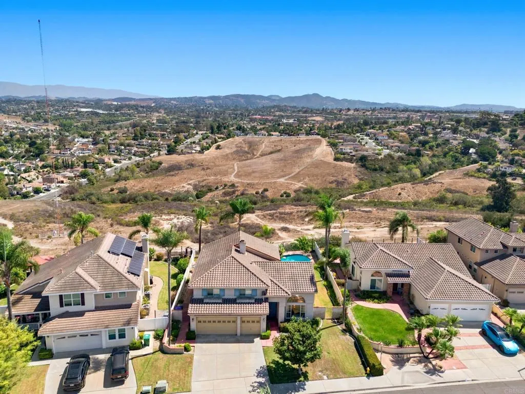 https://cdn.realtyfeed.com/cdn/127/307077712/ce694851142124245c7f2e5e6a11ff6a.webp