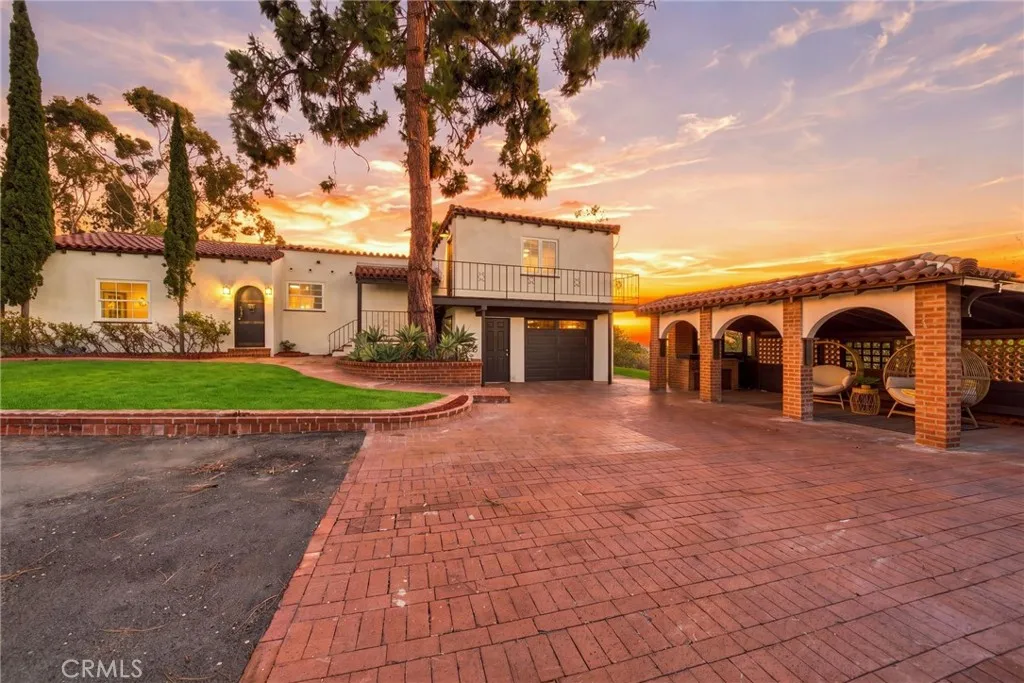 https://cdn.realtyfeed.com/cdn/127/307077716/ad1c7e26b6edda18f89313c194f40749.webp