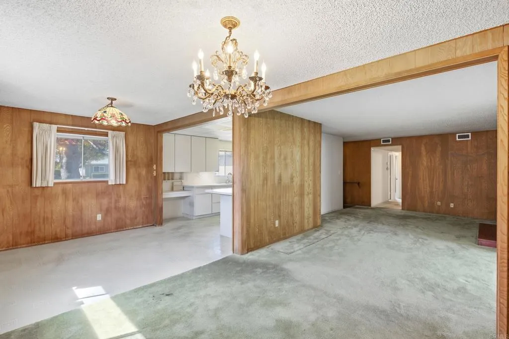 https://cdn.realtyfeed.com/cdn/127/307077740/0ac3a27d08ed80d0f493b22410c84376.webp