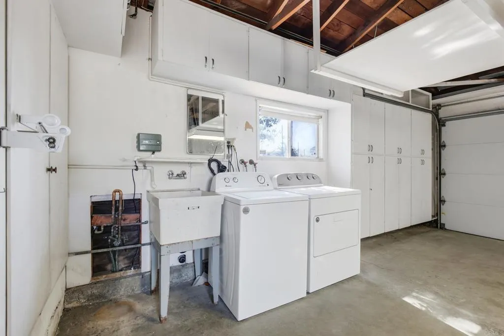 https://cdn.realtyfeed.com/cdn/127/307077740/37e7e1f133b07e420379726920163b8e.webp