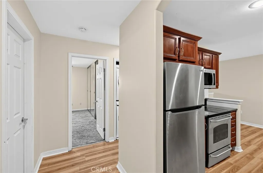 https://cdn.realtyfeed.com/cdn/127/307077785/79819d8f7582b48bfb6ac2859f615edd.webp