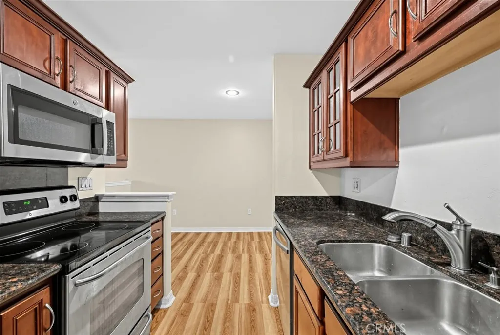 https://cdn.realtyfeed.com/cdn/127/307077785/a54adb82b10b6452efa79bf1f4328eb8.webp