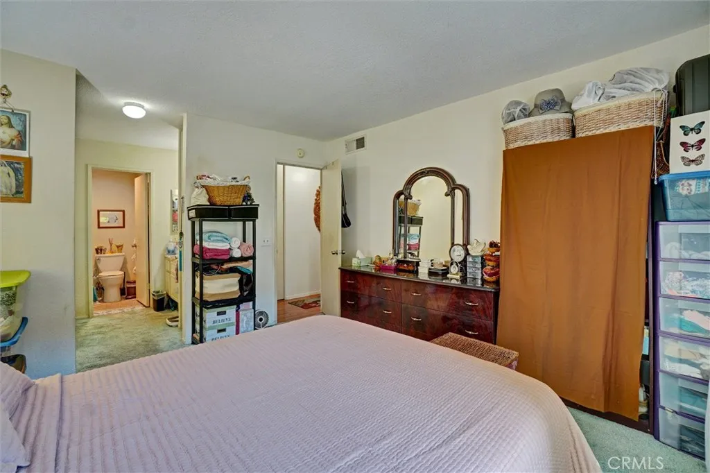 https://cdn.realtyfeed.com/cdn/127/307077837/9a9bf7fe585dd948250a7b6e5f7ec4ef.webp