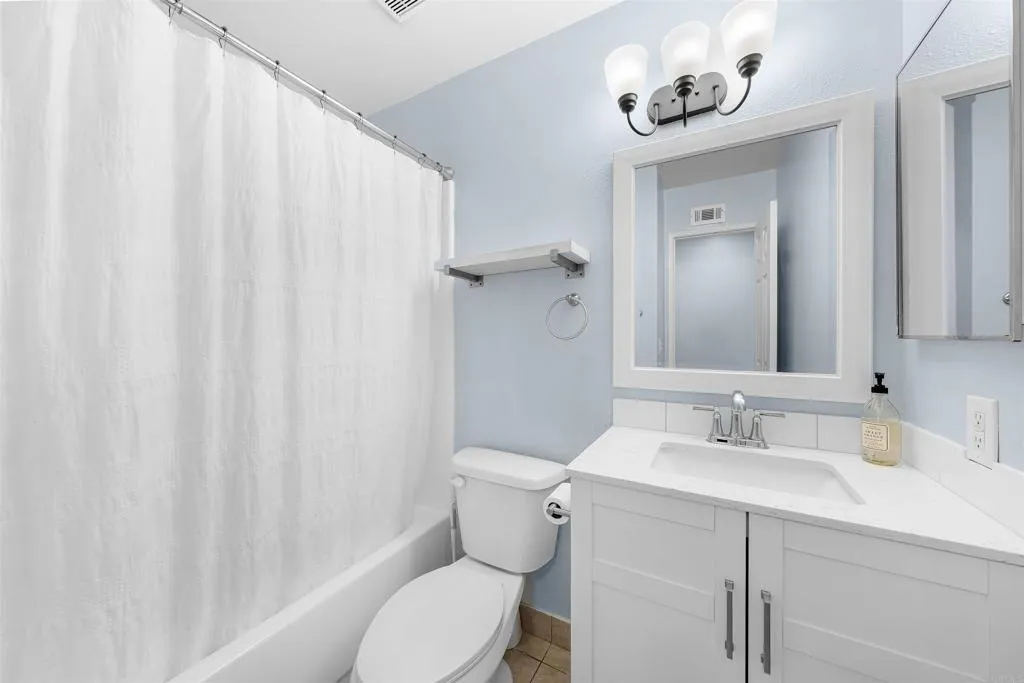 https://cdn.realtyfeed.com/cdn/127/307077842/1bf920bea3ec09cb0dc3e4843ace1e66.webp