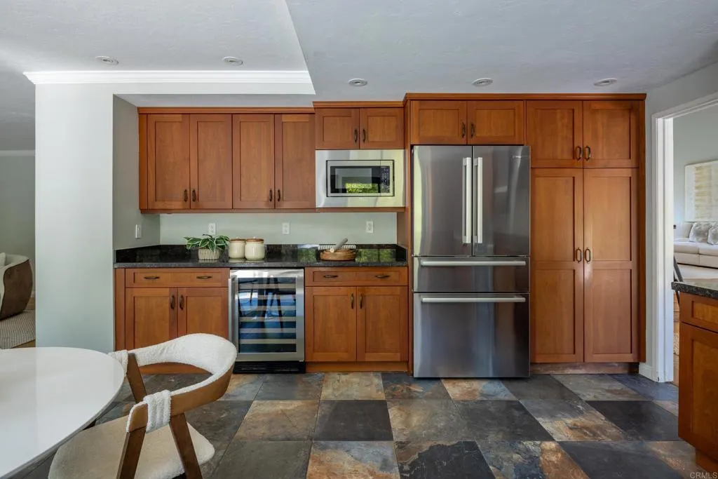 https://cdn.realtyfeed.com/cdn/127/307077907/a0480fefabd8a39b6ee2819a6199010b.webp