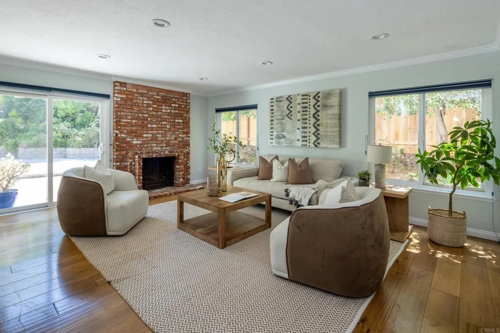 https://cdn.realtyfeed.com/cdn/127/307077907/b5001a1413fd0e102069d45b3cf4c1c7.webp