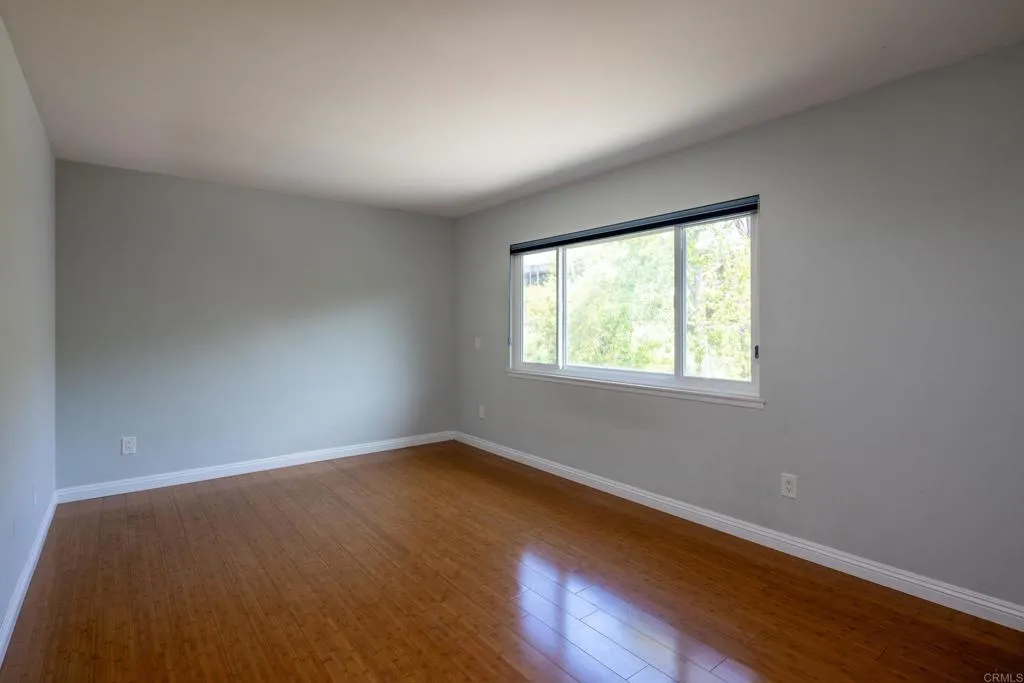 https://cdn.realtyfeed.com/cdn/127/307077907/f6470a6f89a5d6dc3ec0a0f8955144fa.webp