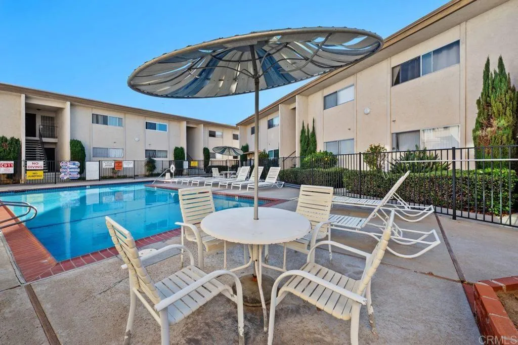 https://cdn.realtyfeed.com/cdn/127/307077911/f82a39fe4f4f35aae37af8925846dc63.webp