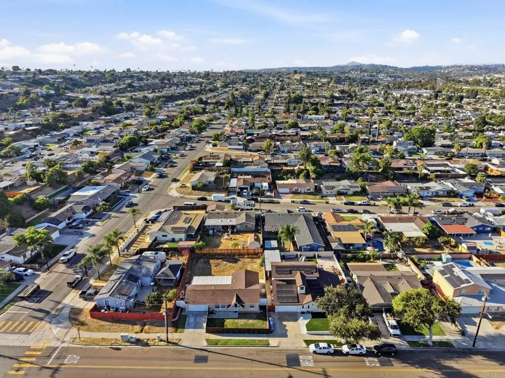 https://cdn.realtyfeed.com/cdn/127/307077912/a72d70148d5dde6911845953e8653d70.webp