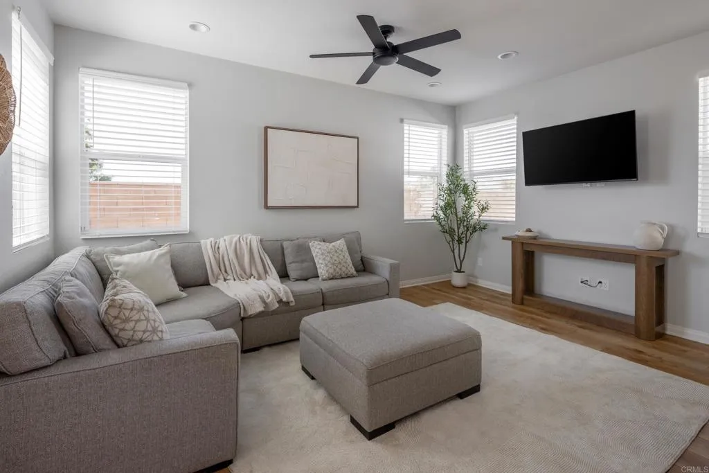 https://cdn.realtyfeed.com/cdn/127/307077922/81da704b27049e5e378887fc3b3eef35.webp