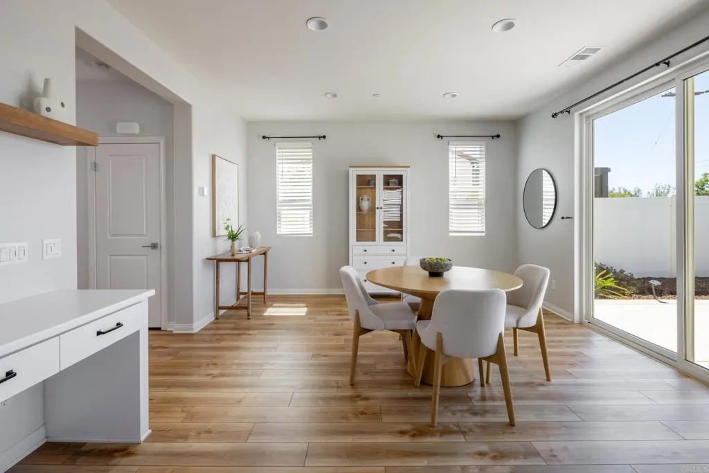 https://cdn.realtyfeed.com/cdn/127/307077922/ae7d1b8e2051302254f97d28e145bc2f.webp