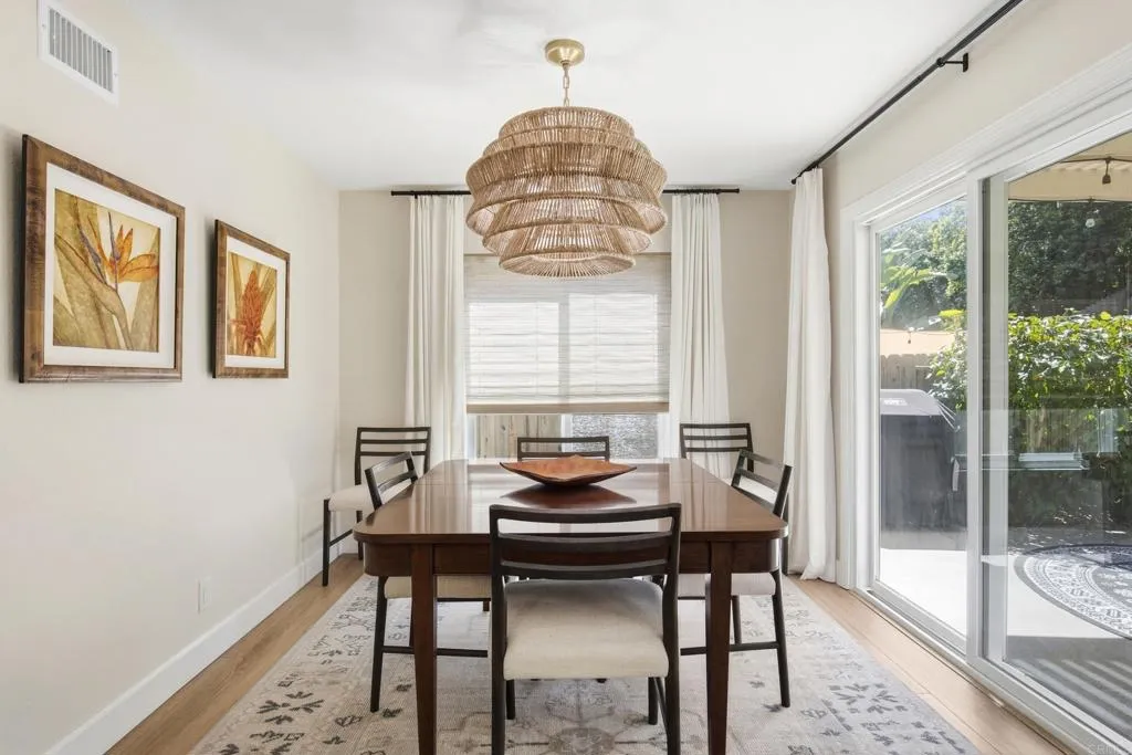 https://cdn.realtyfeed.com/cdn/127/307078004/11346b3a8947f6cab0dc68d15ee14f7e.webp