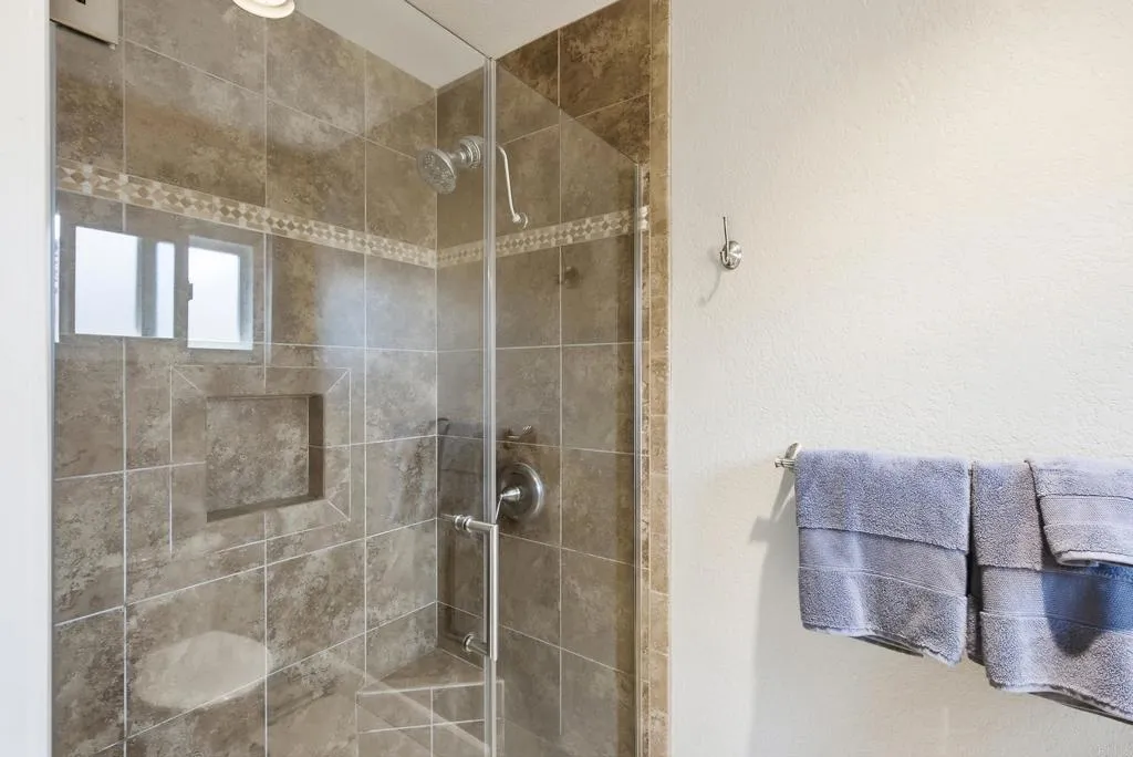 https://cdn.realtyfeed.com/cdn/127/307078004/24a838f962f21a81977e7b8c7d38c9e0.webp